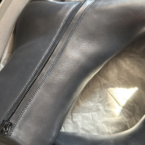 BALENCIAGA BLACK BOOTS 39.5 - Picture 2 of 4